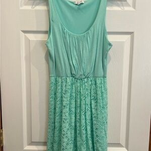 Abella Women's Mint Green Lace Dress